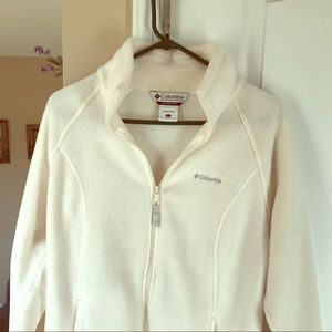 Women’s Columbia Fleece - Large